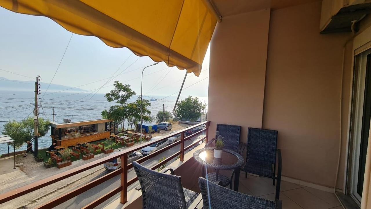 Orange Corner Apartment Sarandë Exteriör bild