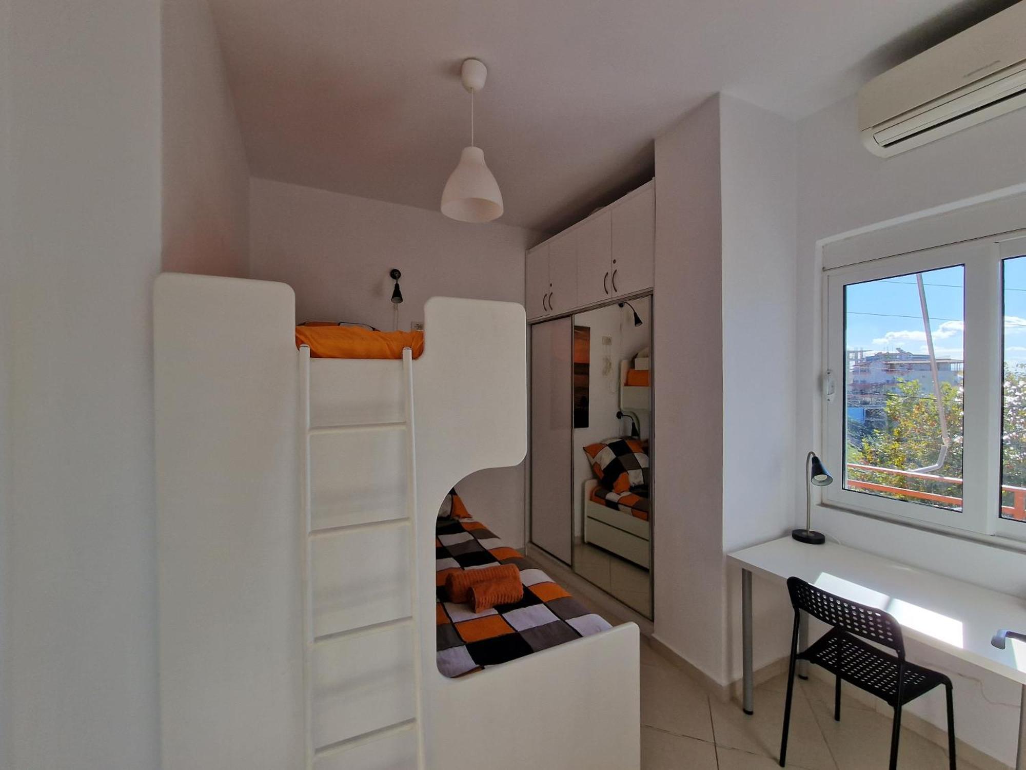 Orange Corner Apartment Sarandë Exteriör bild