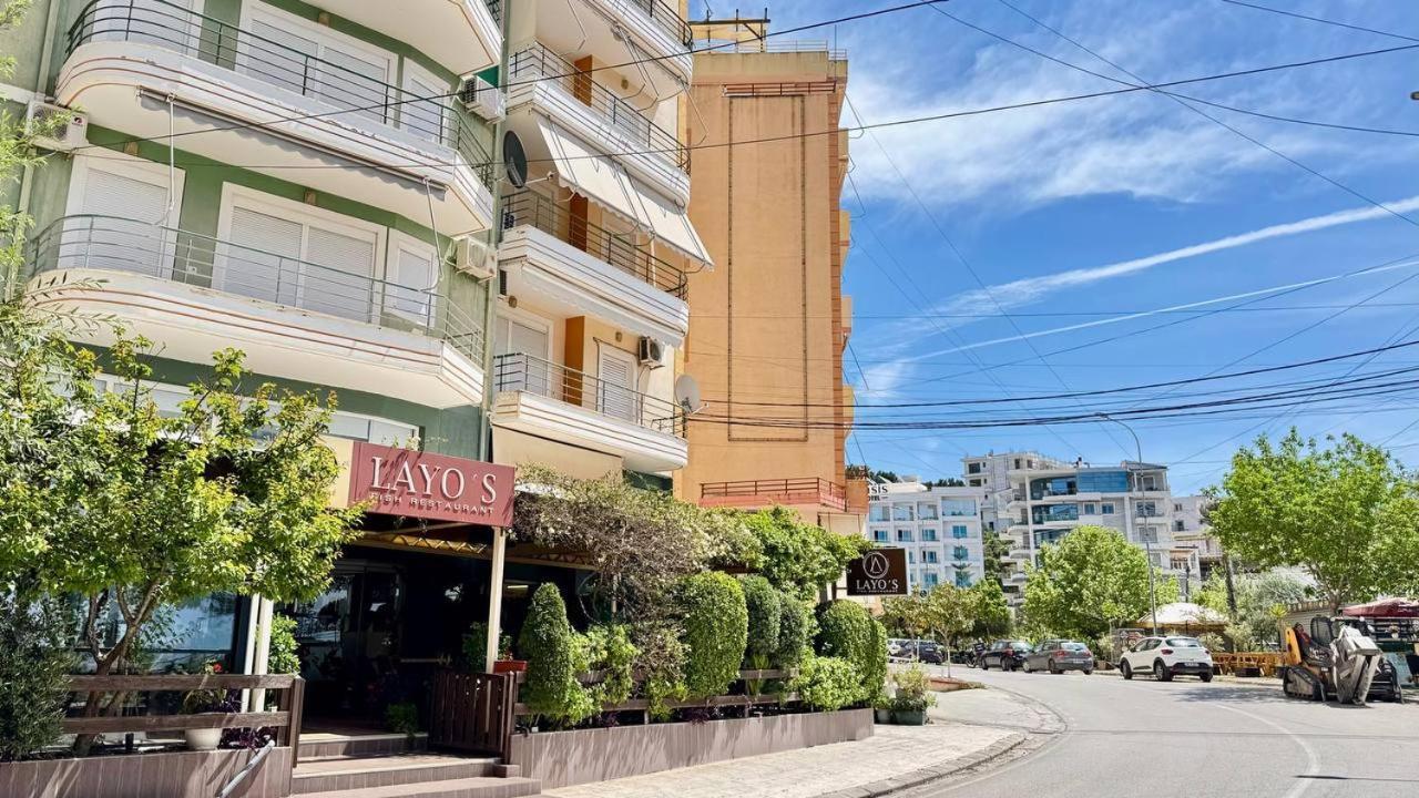 Orange Corner Apartment Sarandë Exteriör bild